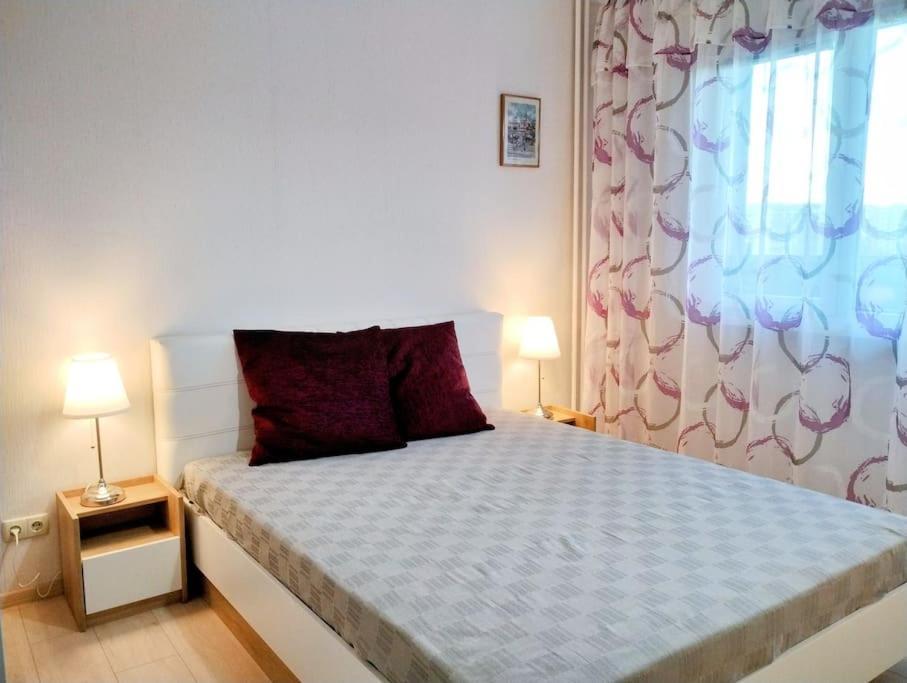 Apartament Ltt - Near Airport, Spacious, Sunny
